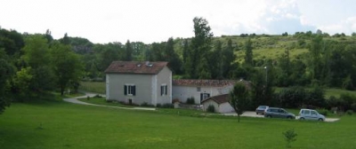 Location saisonniere de vacances chambre CHATEAUNEUF SUR CHARENTE